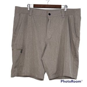 Magellan Outdoor Fish Gear Khaki Hiking Fishing Outdoor Shorts Mens Size 44